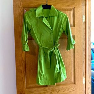 Short trench/lightweight jacket